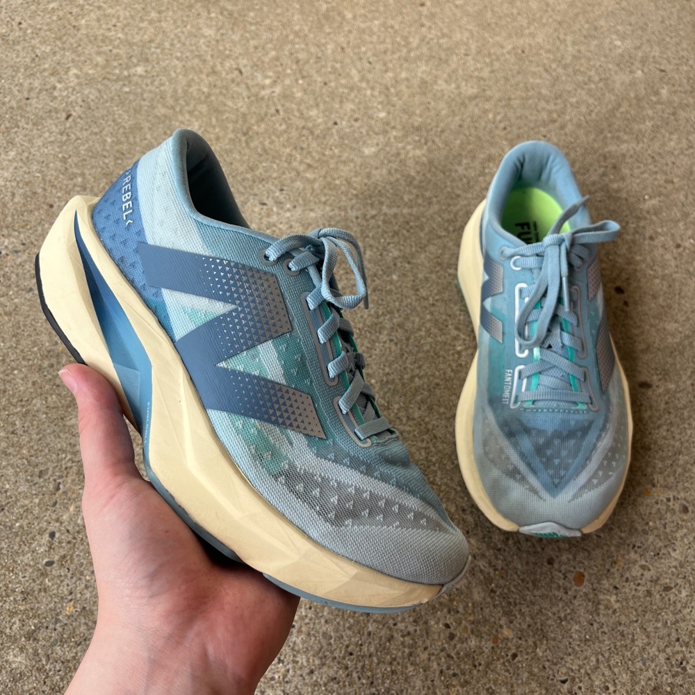 New Balance FuelCell Rebel v4 Womens 6.5 wide Running Shoes Blue Teal WFCXCH4